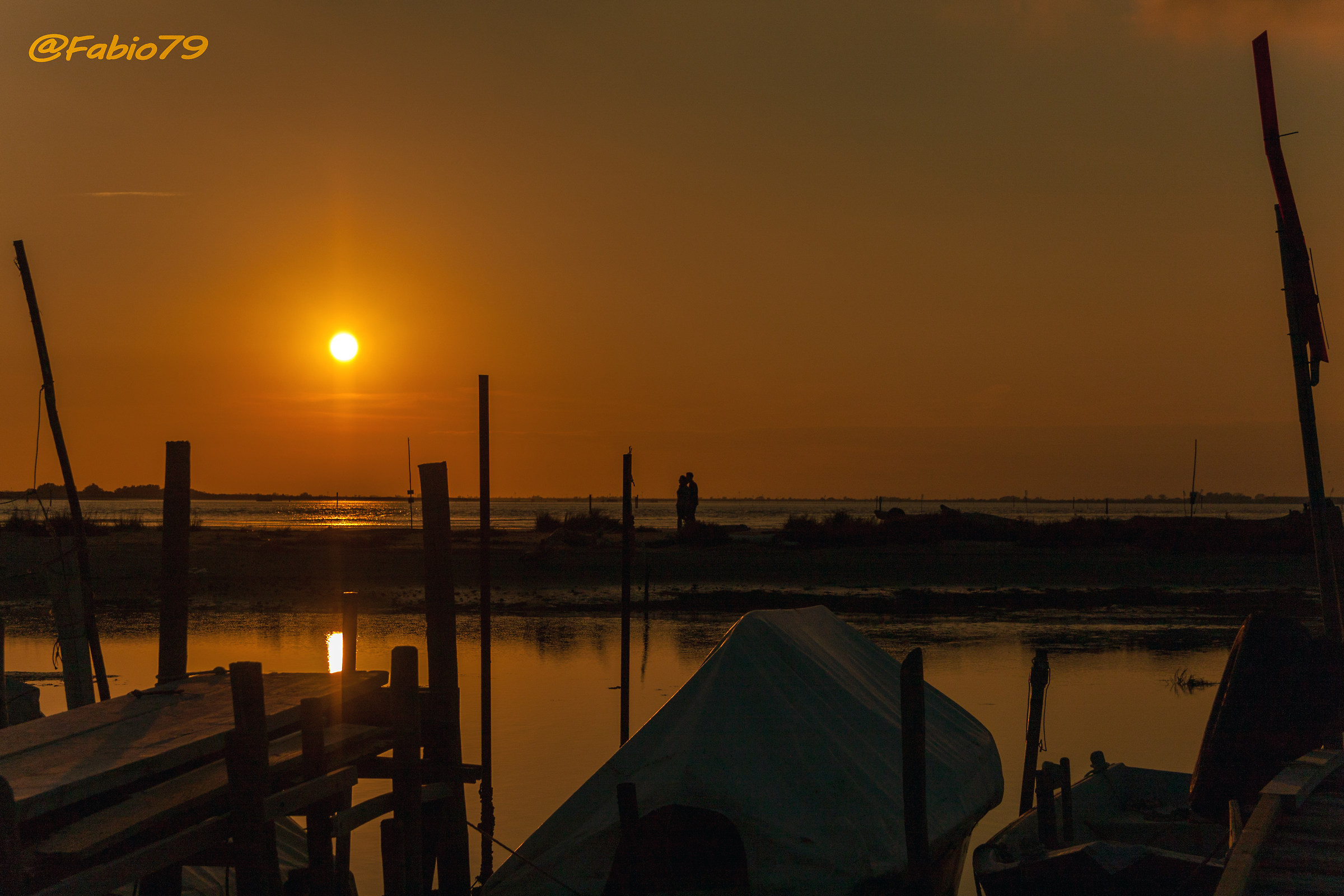 Silhouette of lovers at sunset