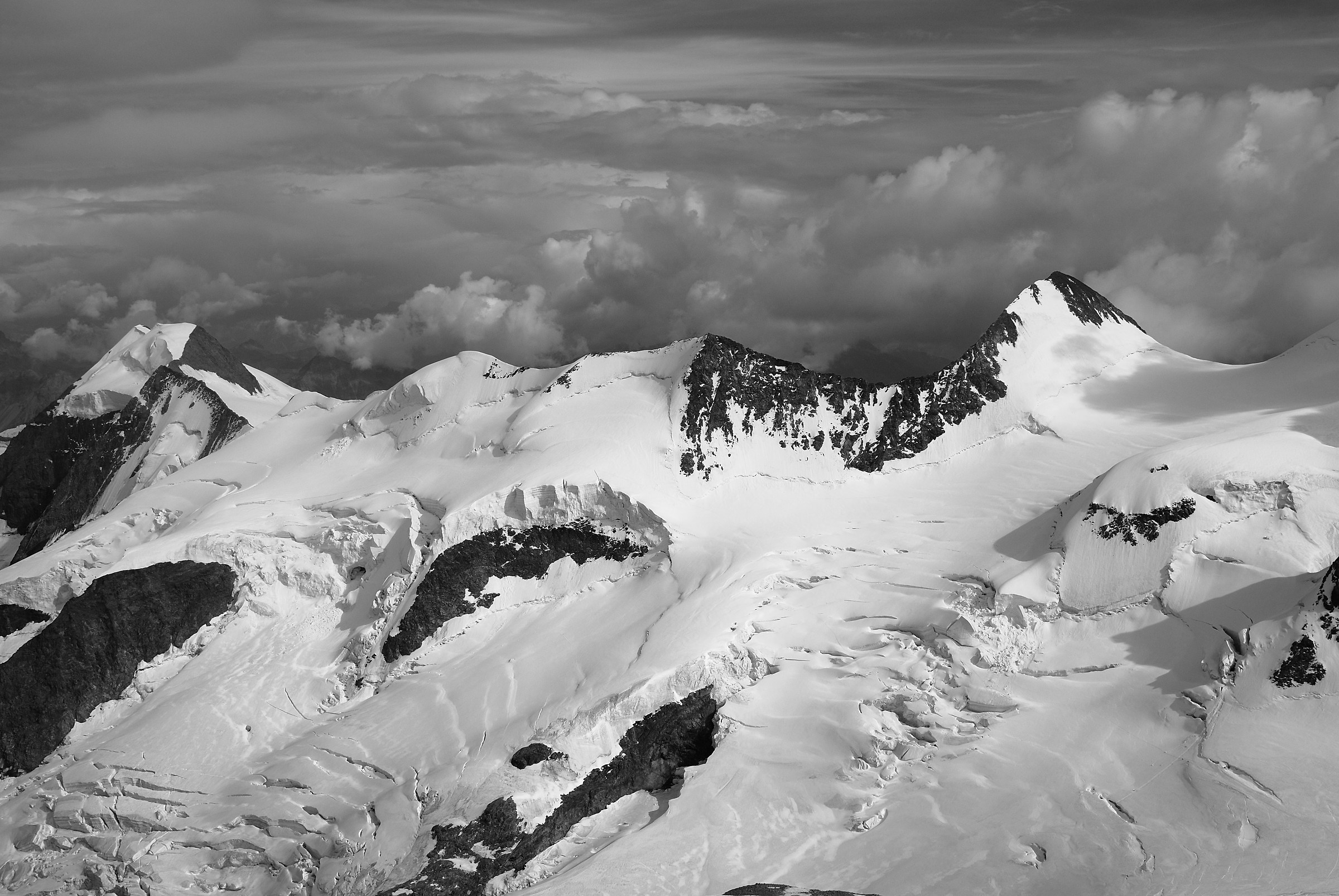 Uno sguardo verso il Piz Argen , Zupo e i Bellavista