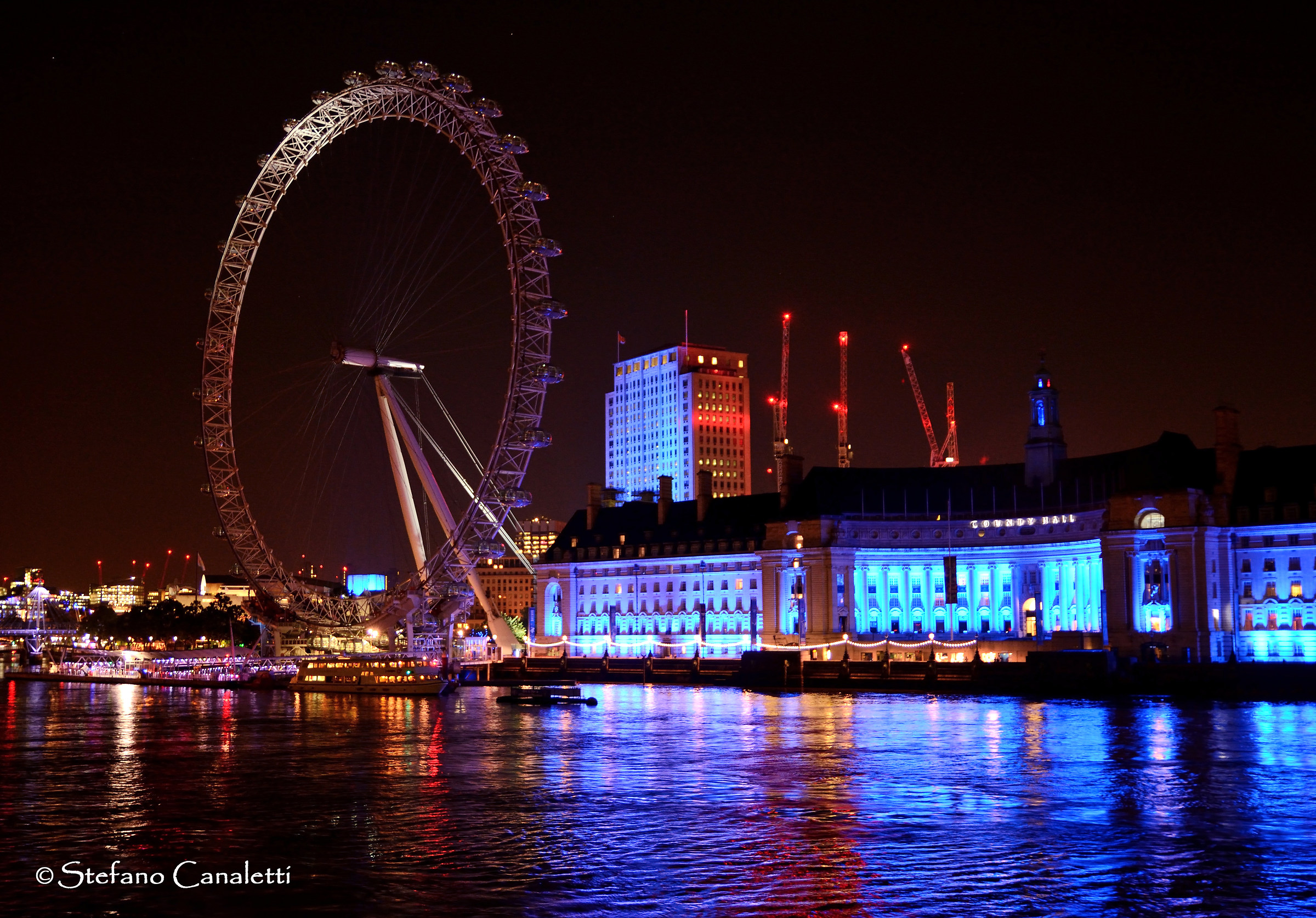 London eye nocturne