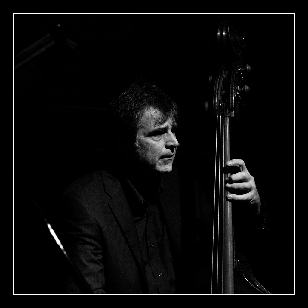 Ferrara Jazz Club_Contrabbasso