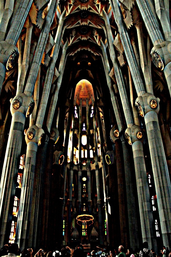Sagrada Familia - Gaudi' -