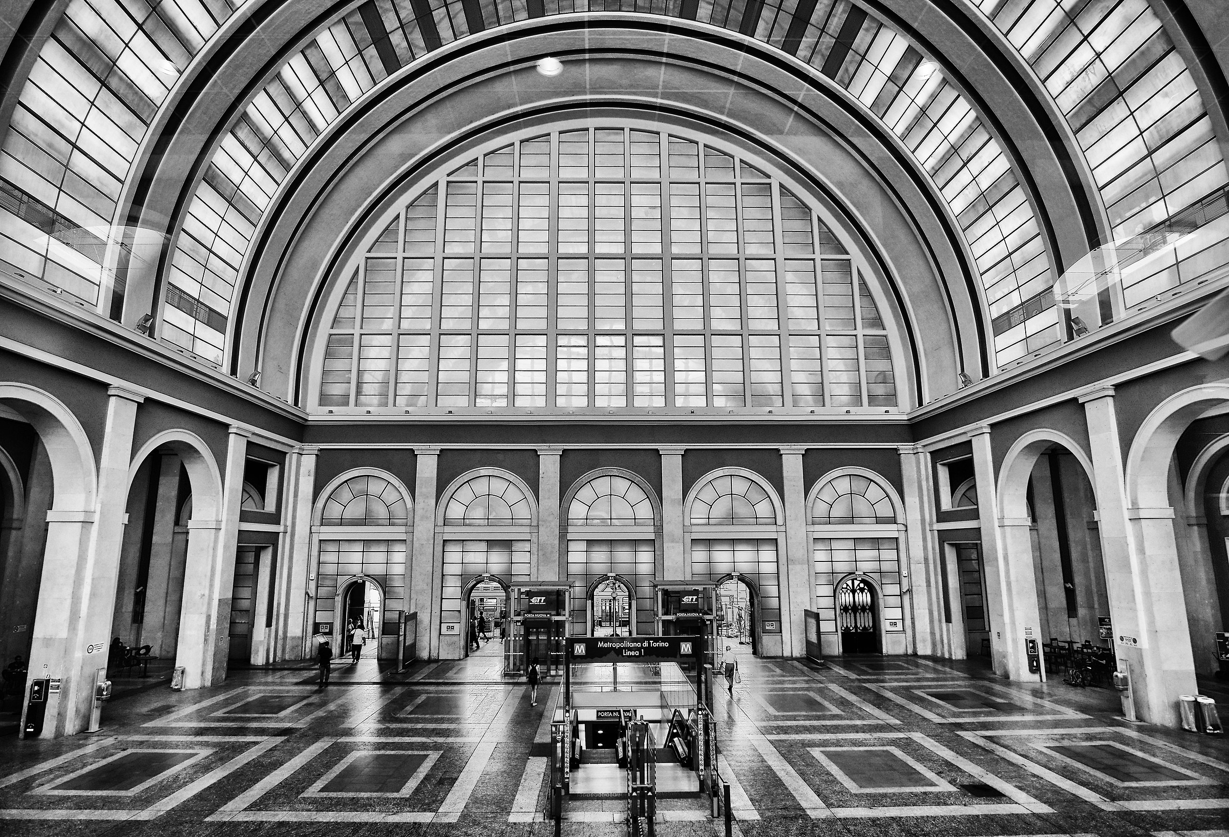 Porta Nuova train station