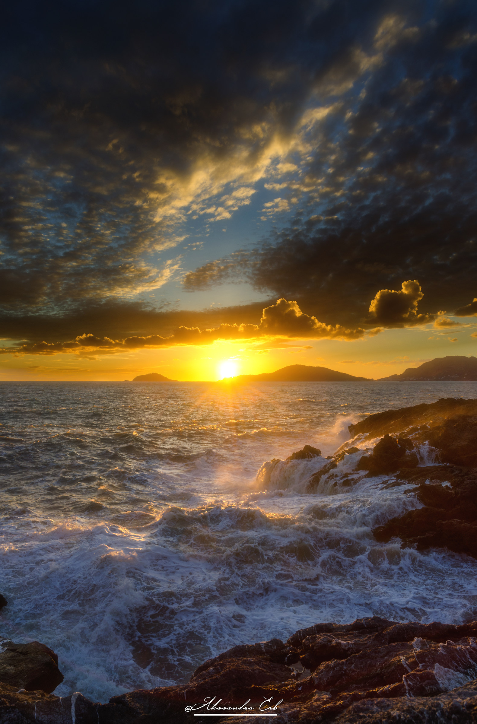Rough sea in Tellaro