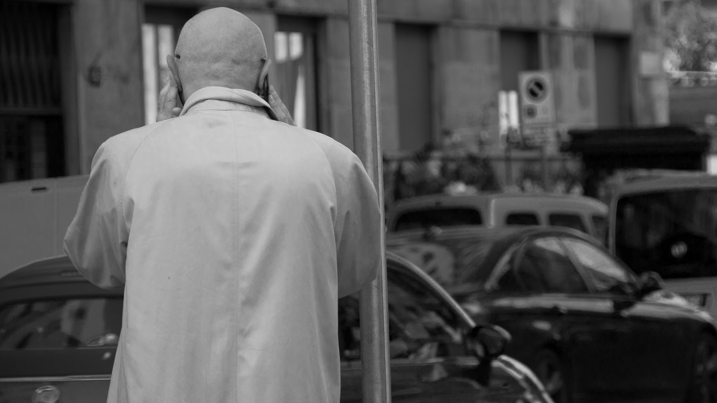 Parli più forte per favore