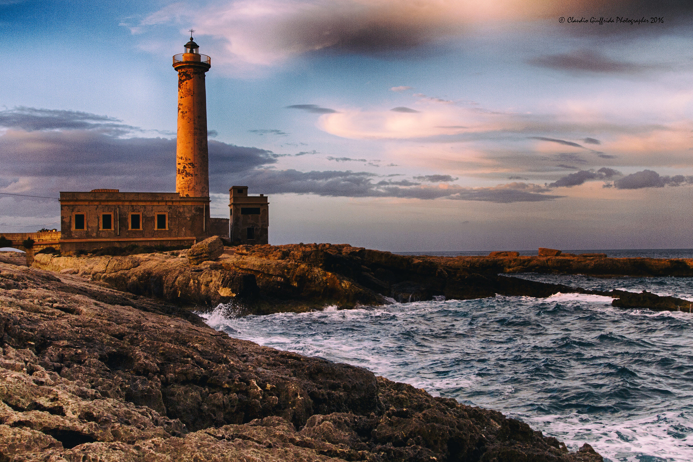 Faro Santa Croce (Sr)