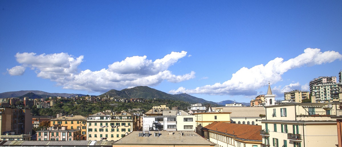 passing dragons in Genoa