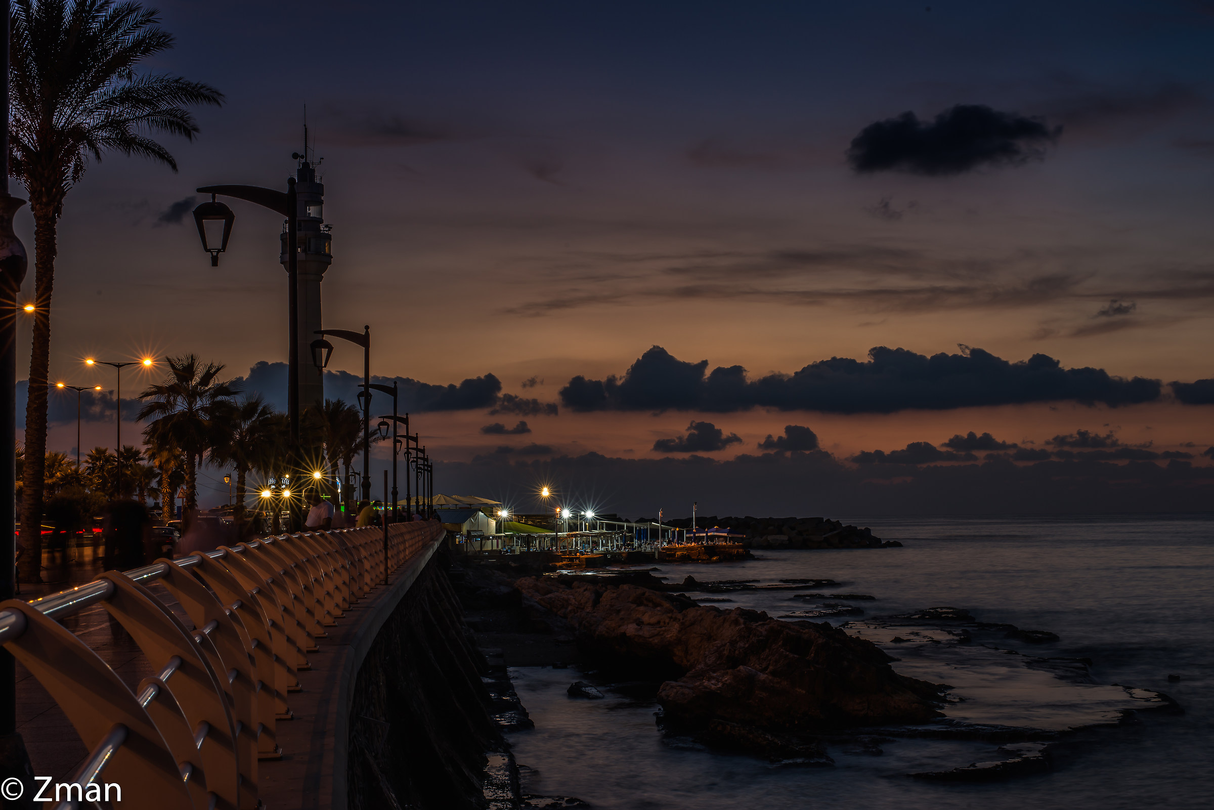 Tramonto sulla Corniche