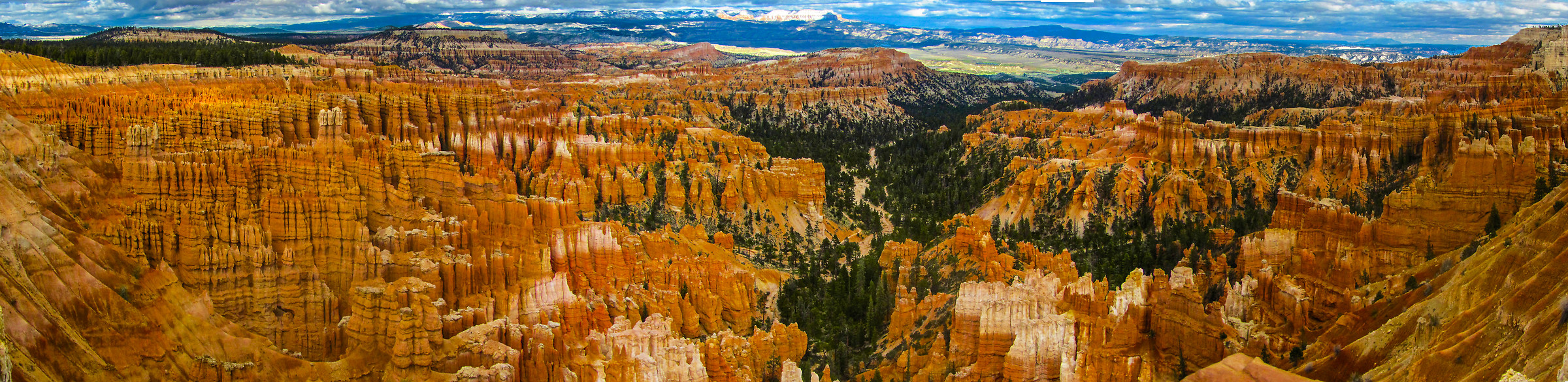 Panoramica sul Brice Canyon