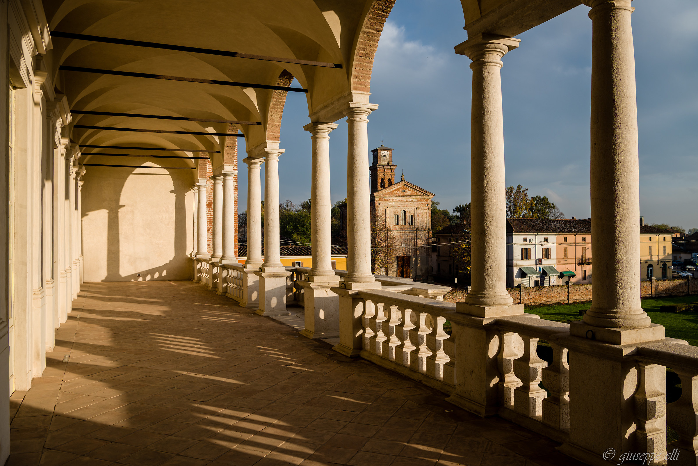 Villa Medici del Vascello - S. Giovanni in Croce 5