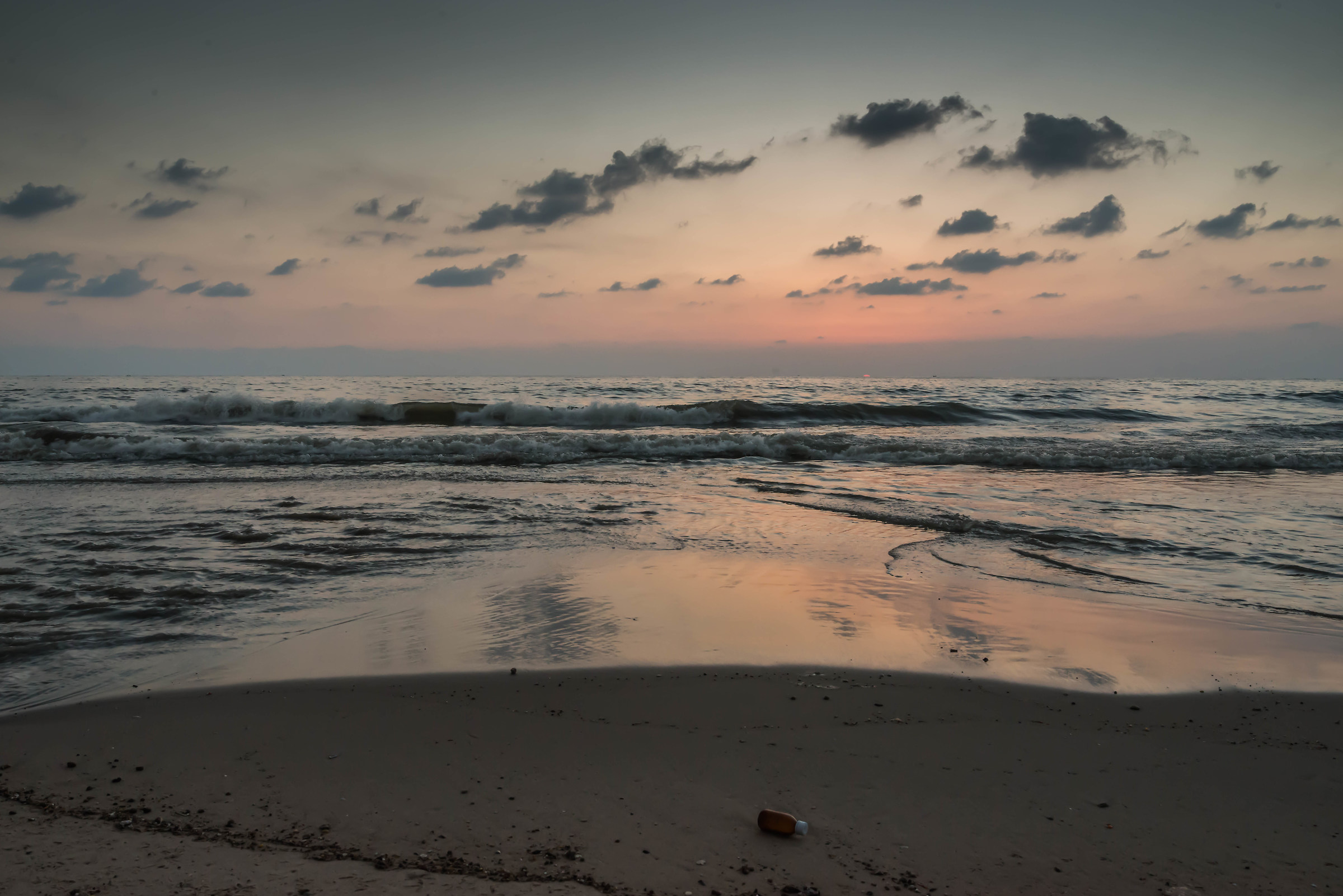 Tramonto su White Sands Beach
