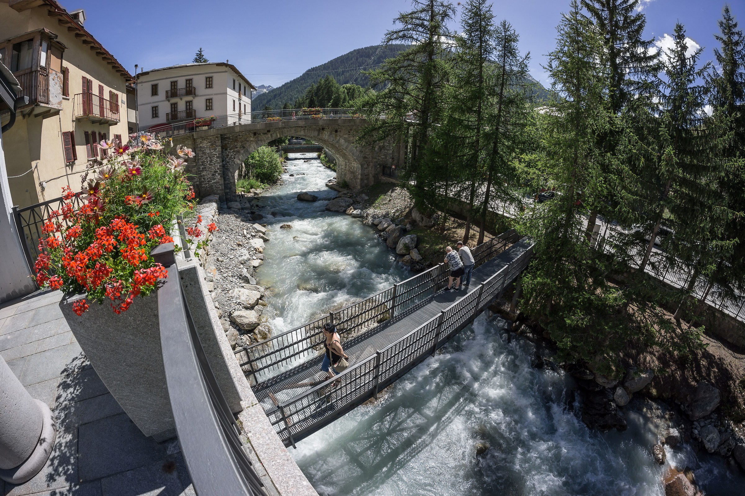 La Tuille (vecchia versione)