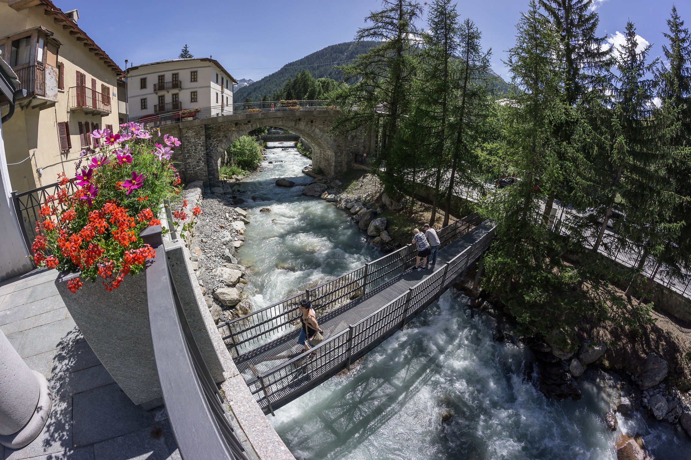 La Tuille (versione corretta)