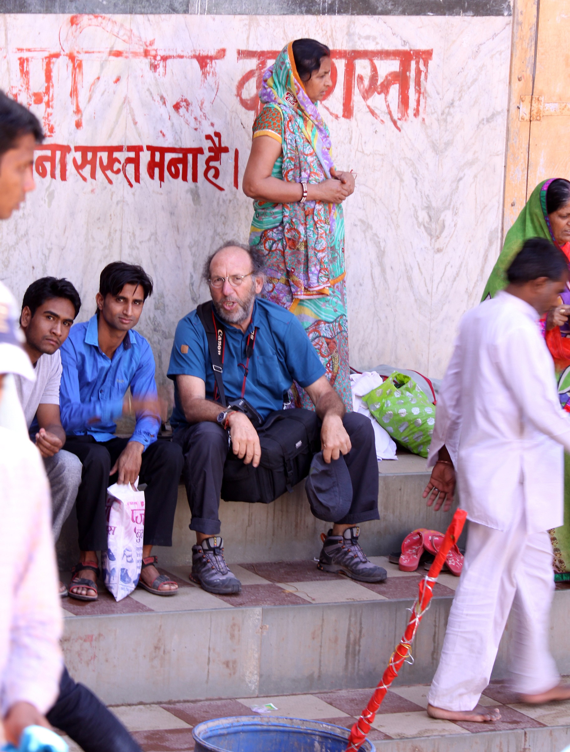 That my friend who takes us is not a good photographer