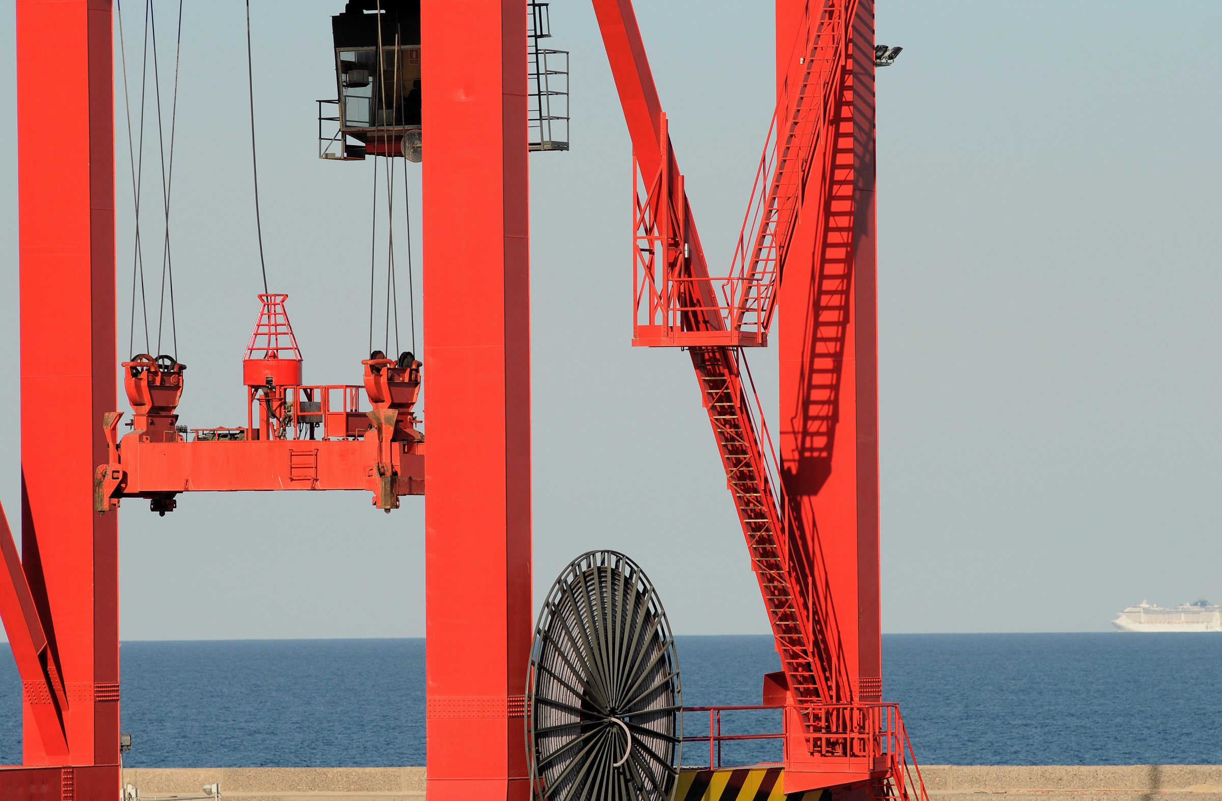 Red the port of Barcelona