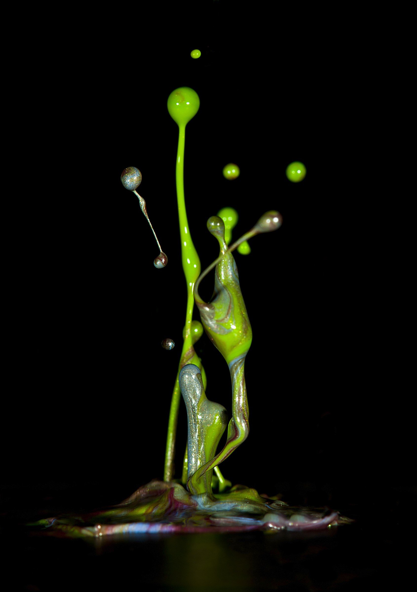 Liquid sculpture