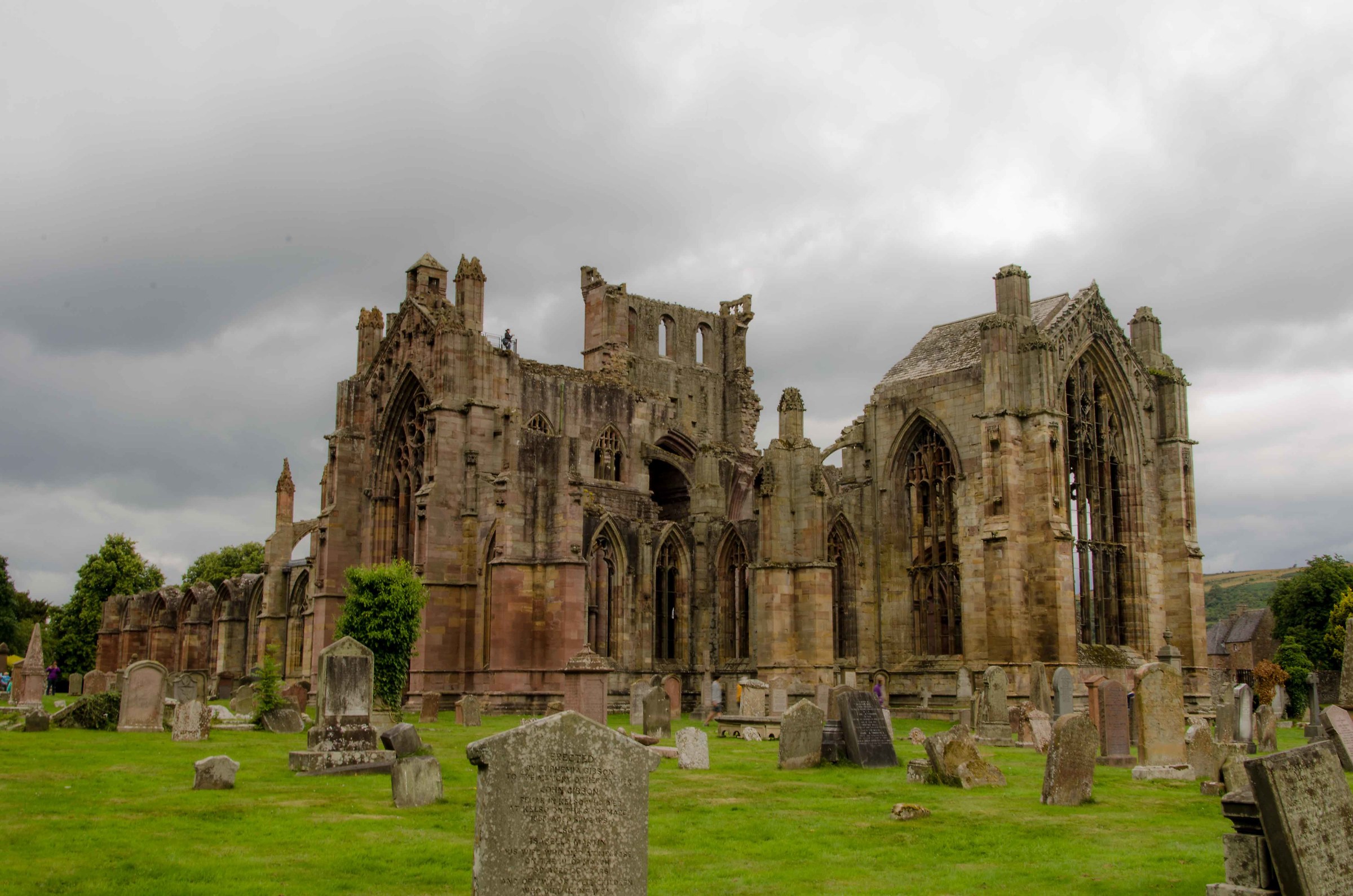 Melrose Abbey, col tempo giusto