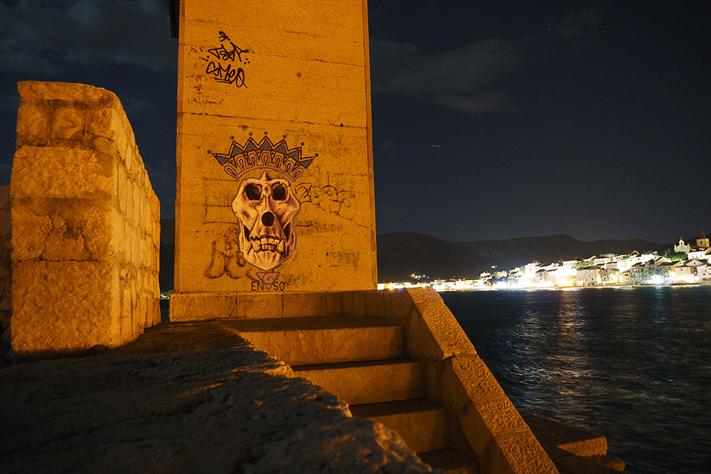 night graffiti