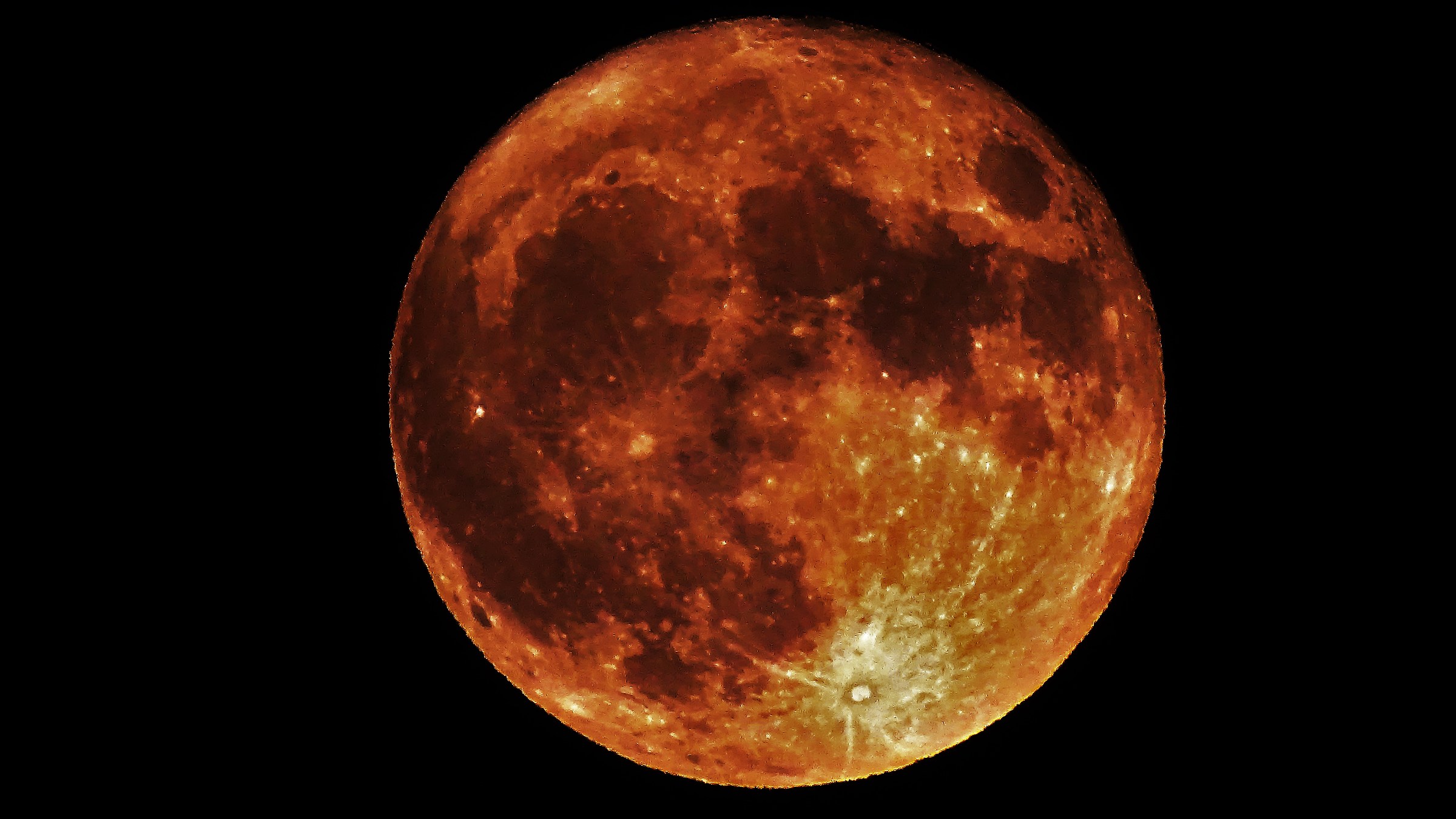 Super Luna Rossa