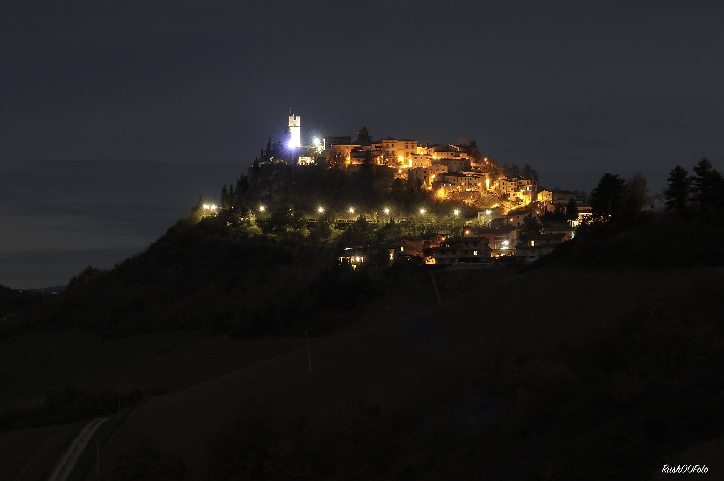 Peglio kissed by superluna