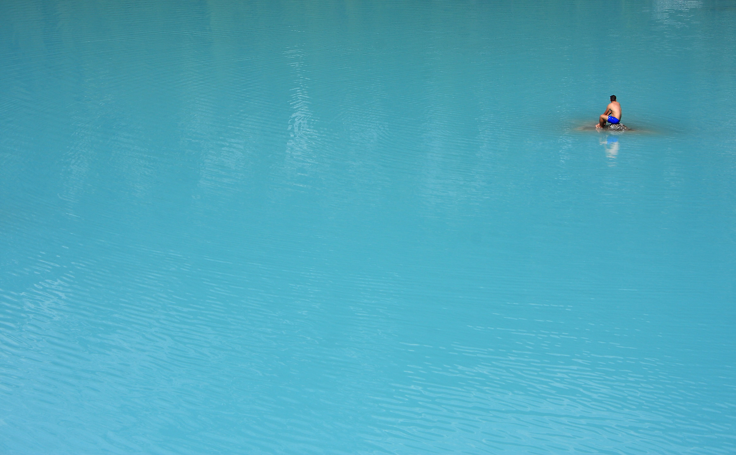 the waters of Lake Sorapiss