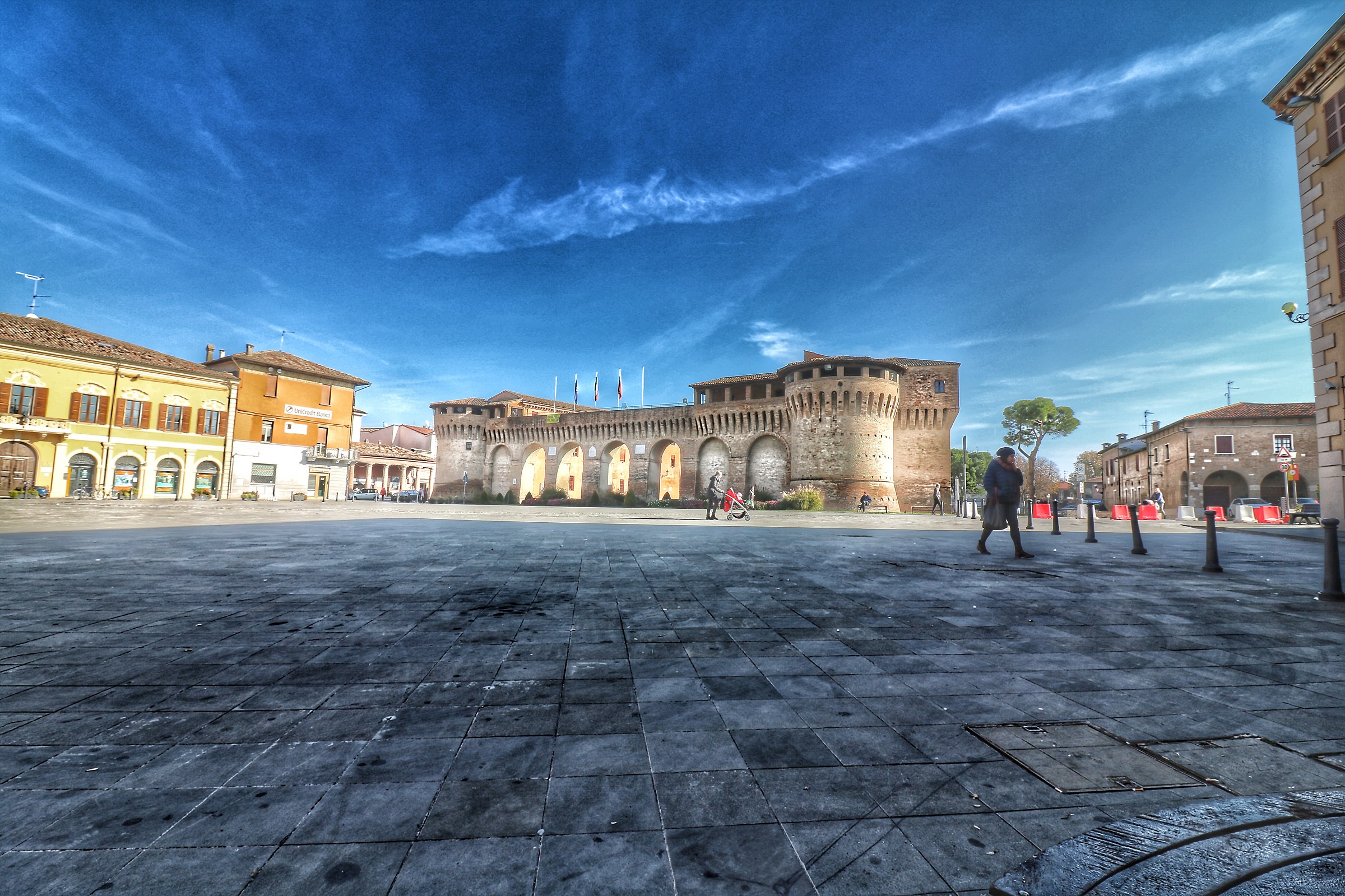..even in Forlimpopoli there is a beautiful square ..