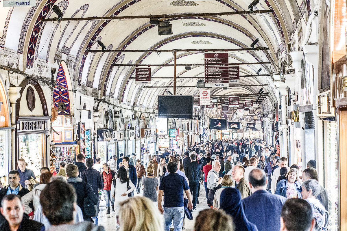 the main artery of the Grand Bazaar