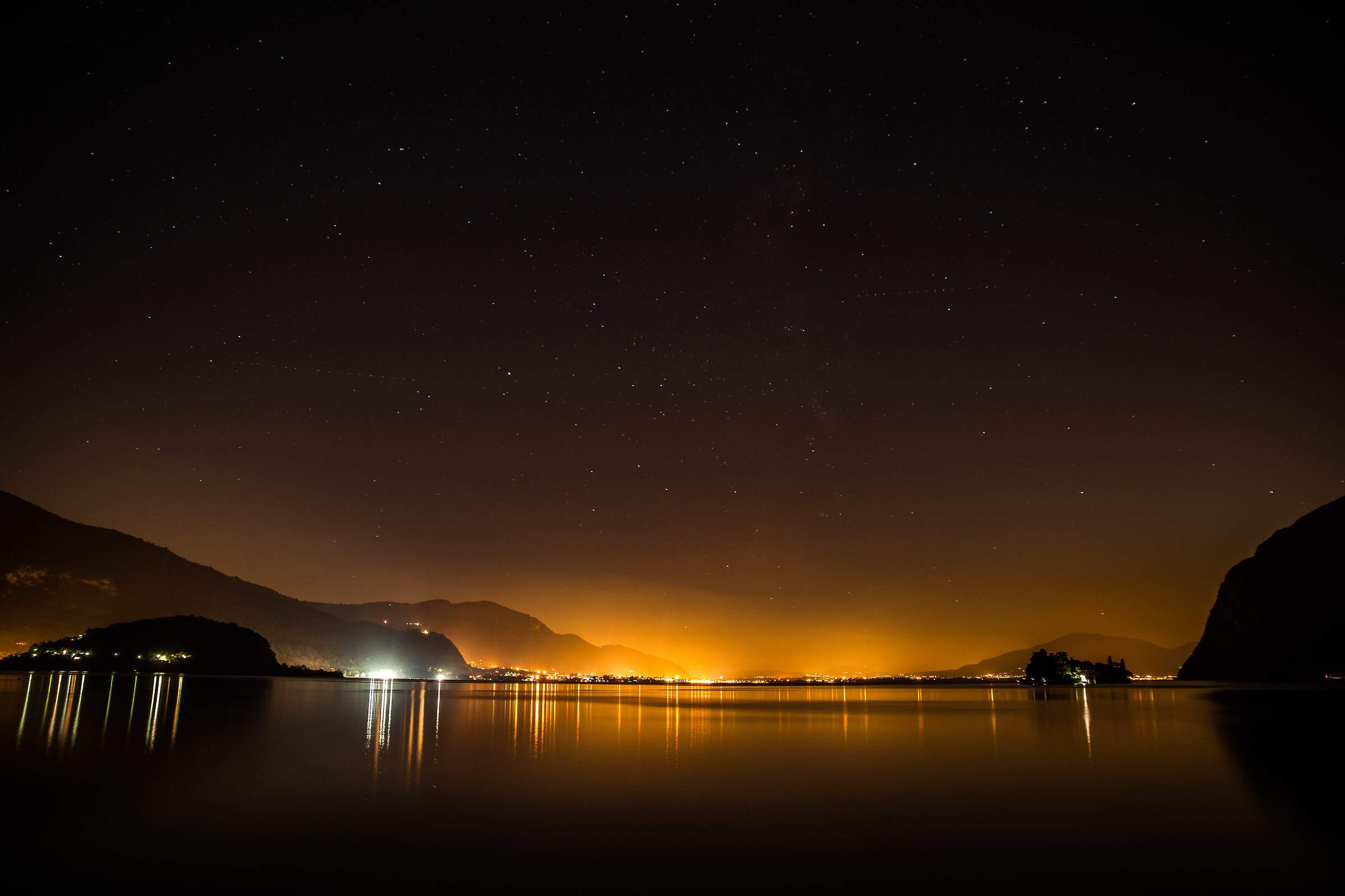 Il lago, le stelle...