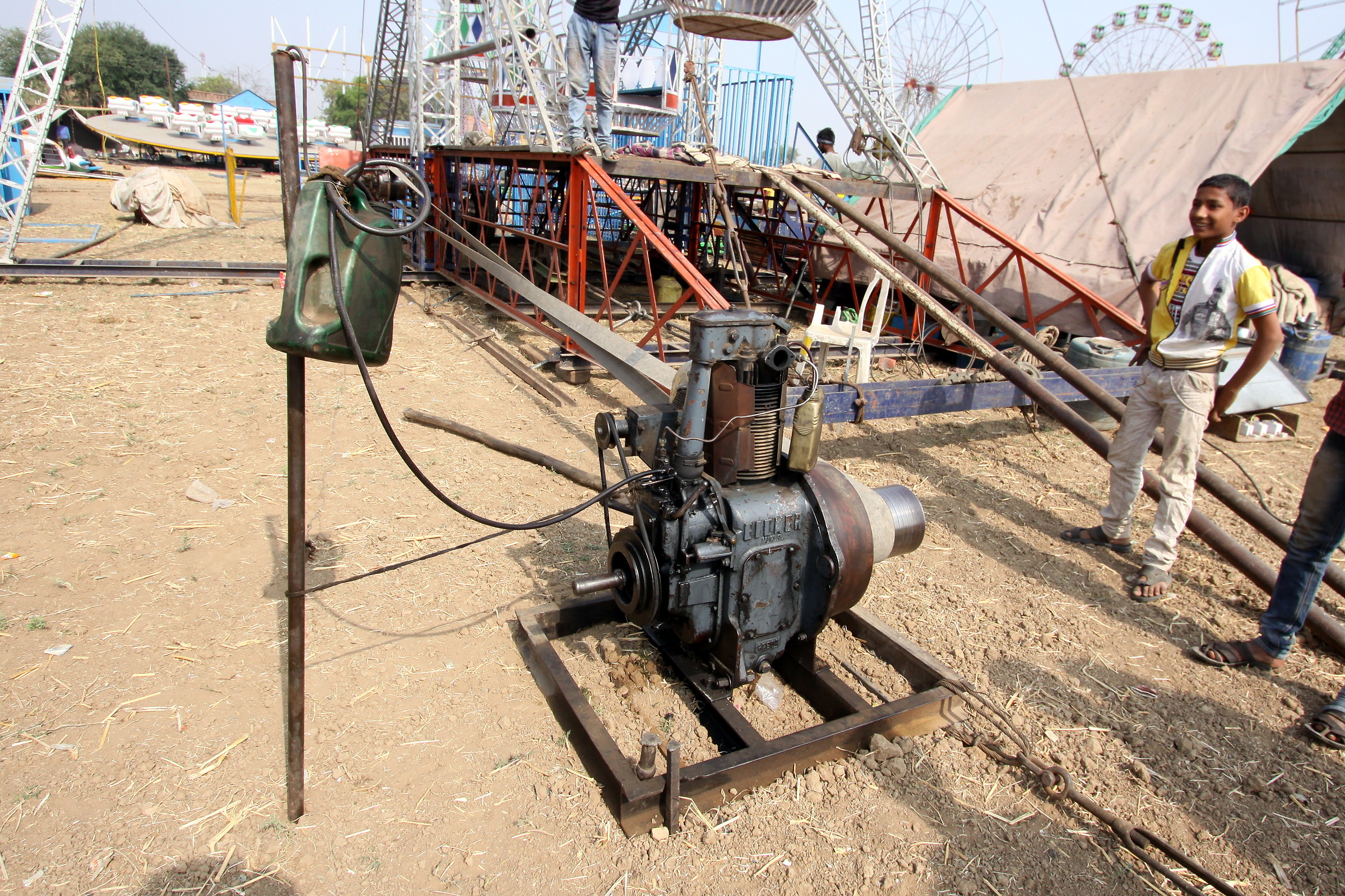 9753 (2) - Good mechanical congegnatori.