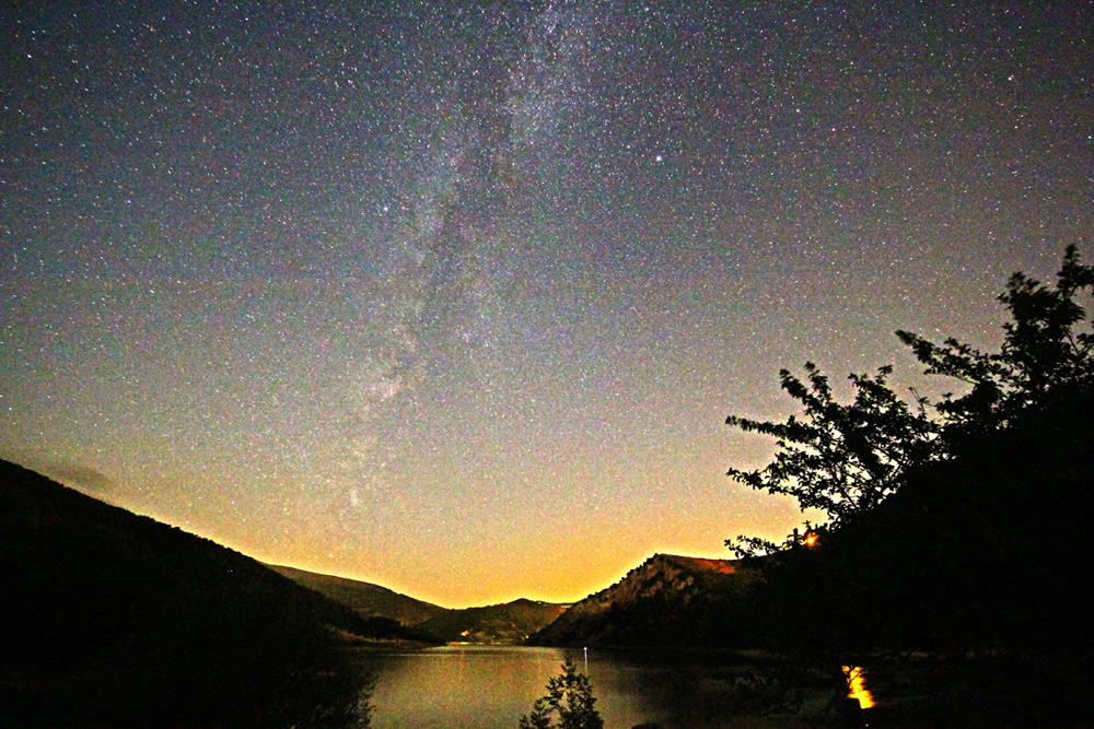 Milky Way on the lake