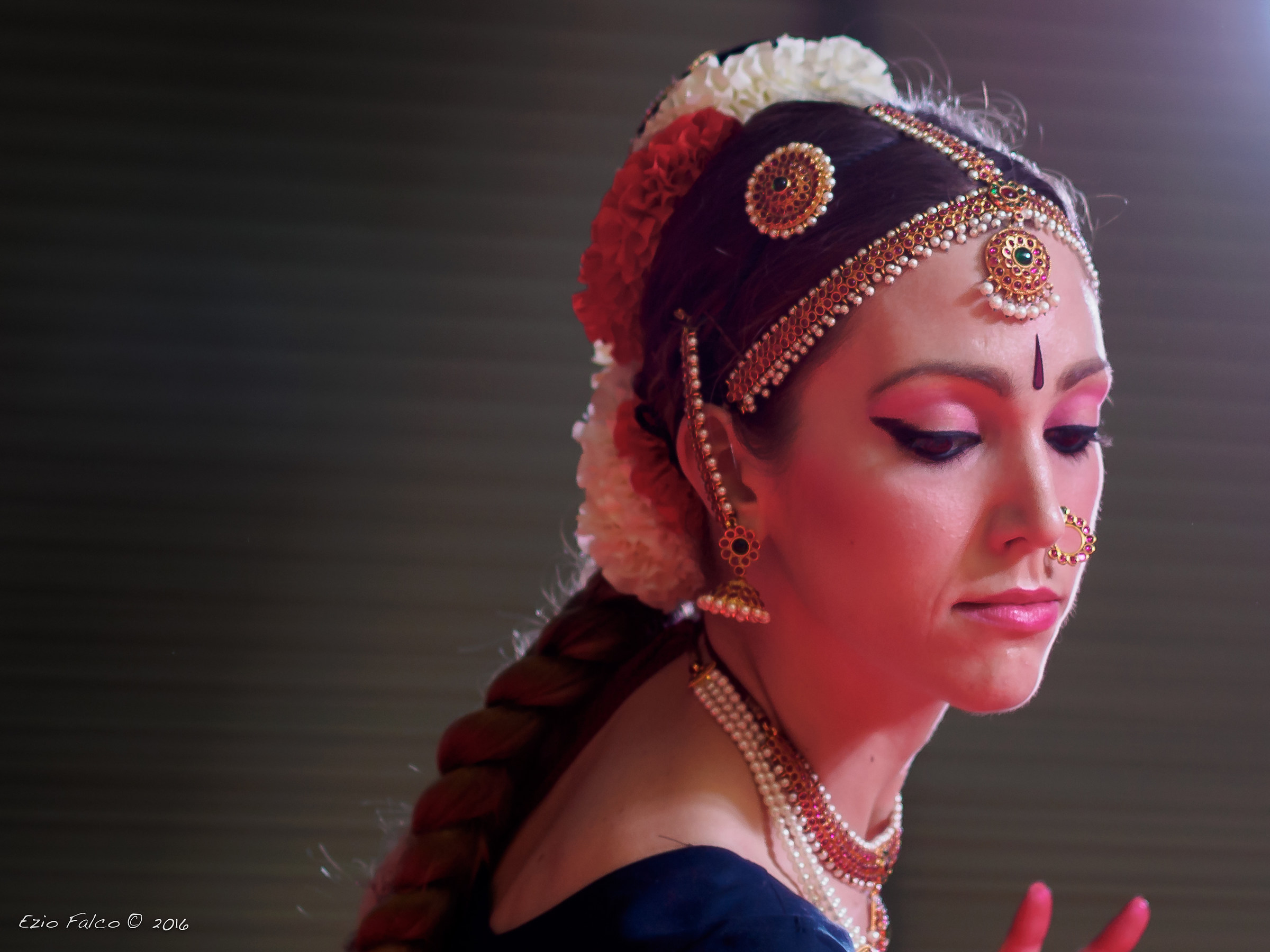 Kuchipudi dancer