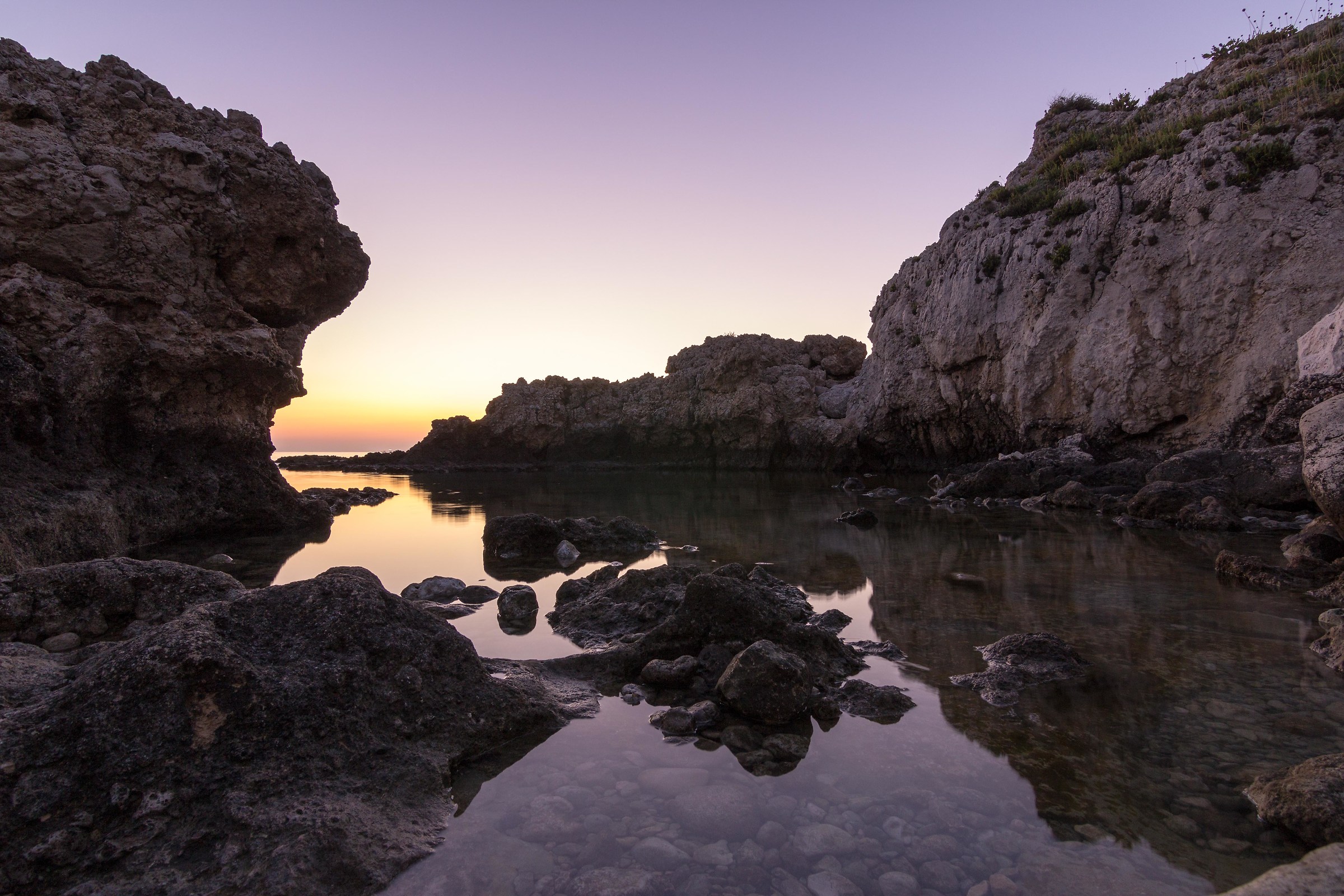 "Pool of Venus", Cape Milazzo (me)