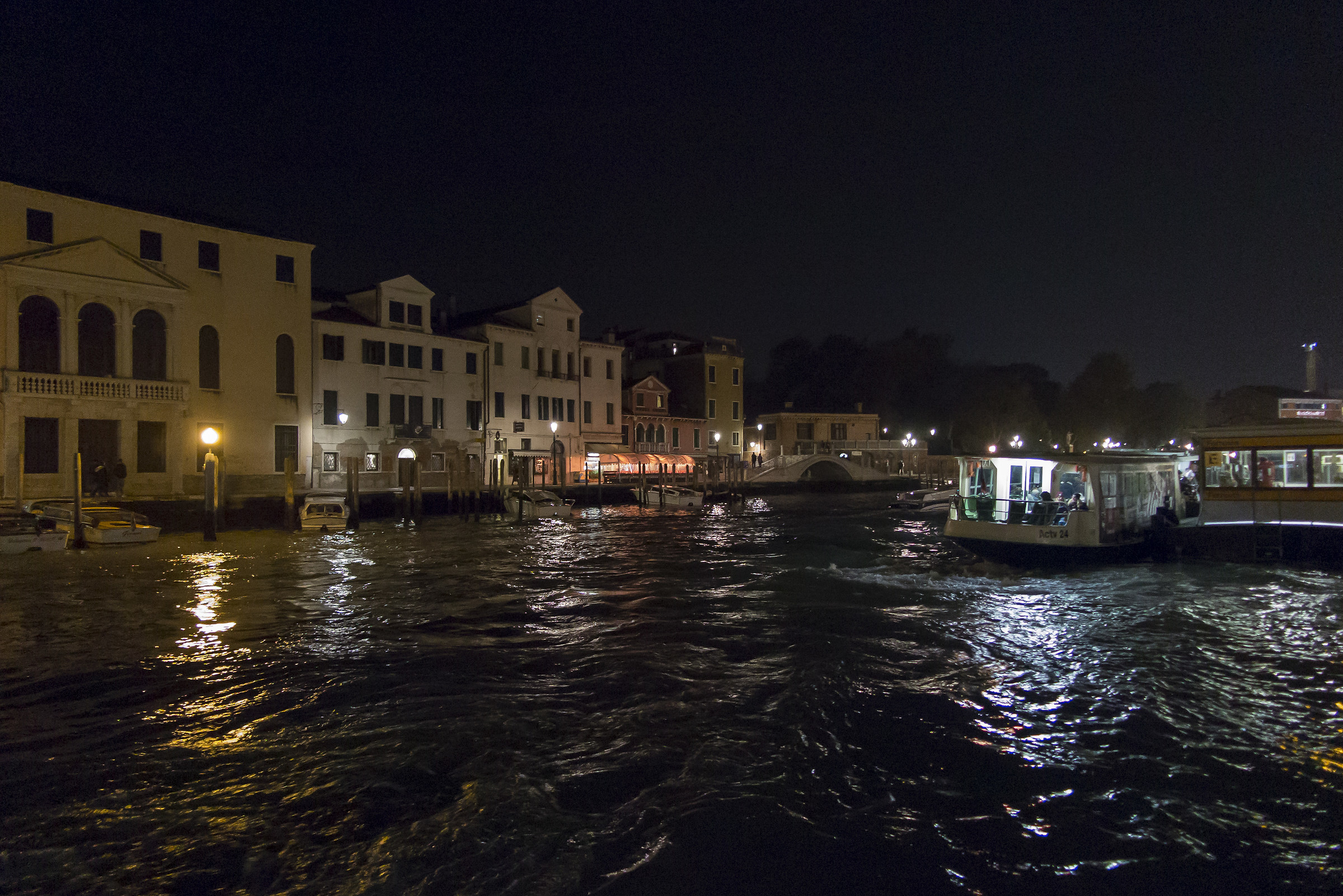Venezia by night