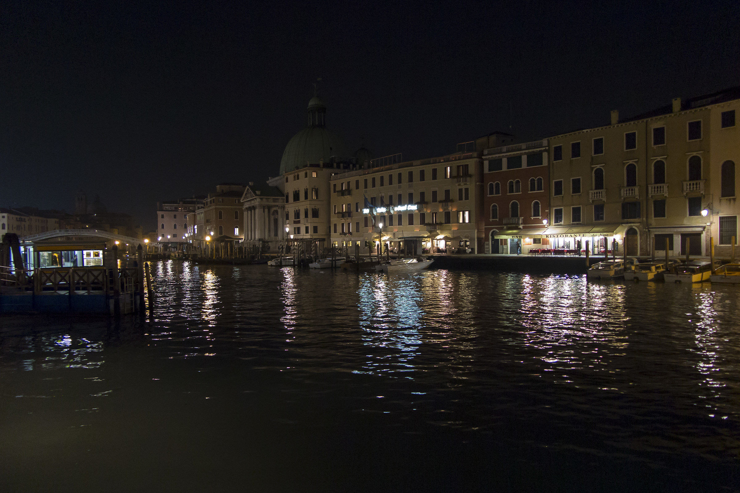 Venezia by night