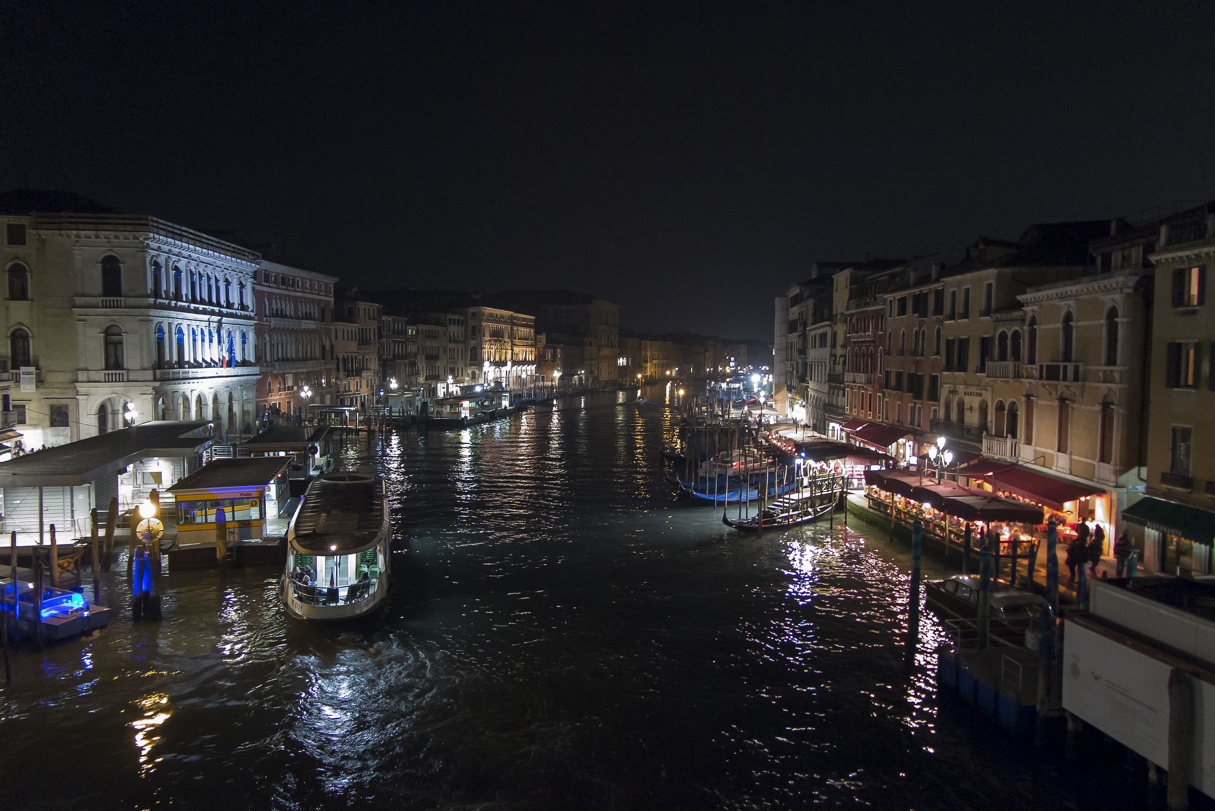 Venezia by night