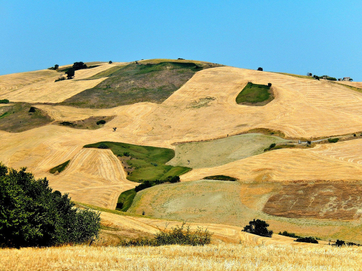 Una Casa Piccola-Piccola