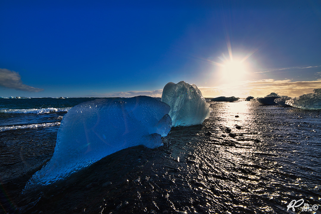 Jokulsarlon ice beach