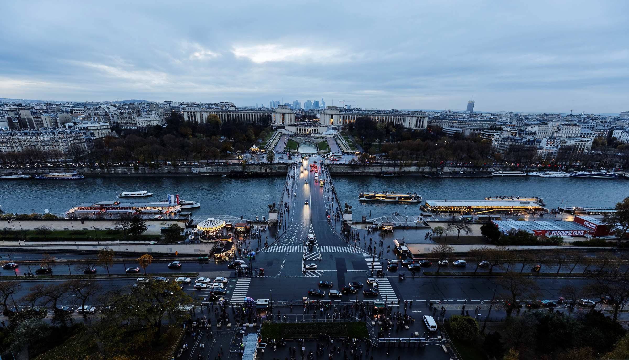 heure bleue sur Paris