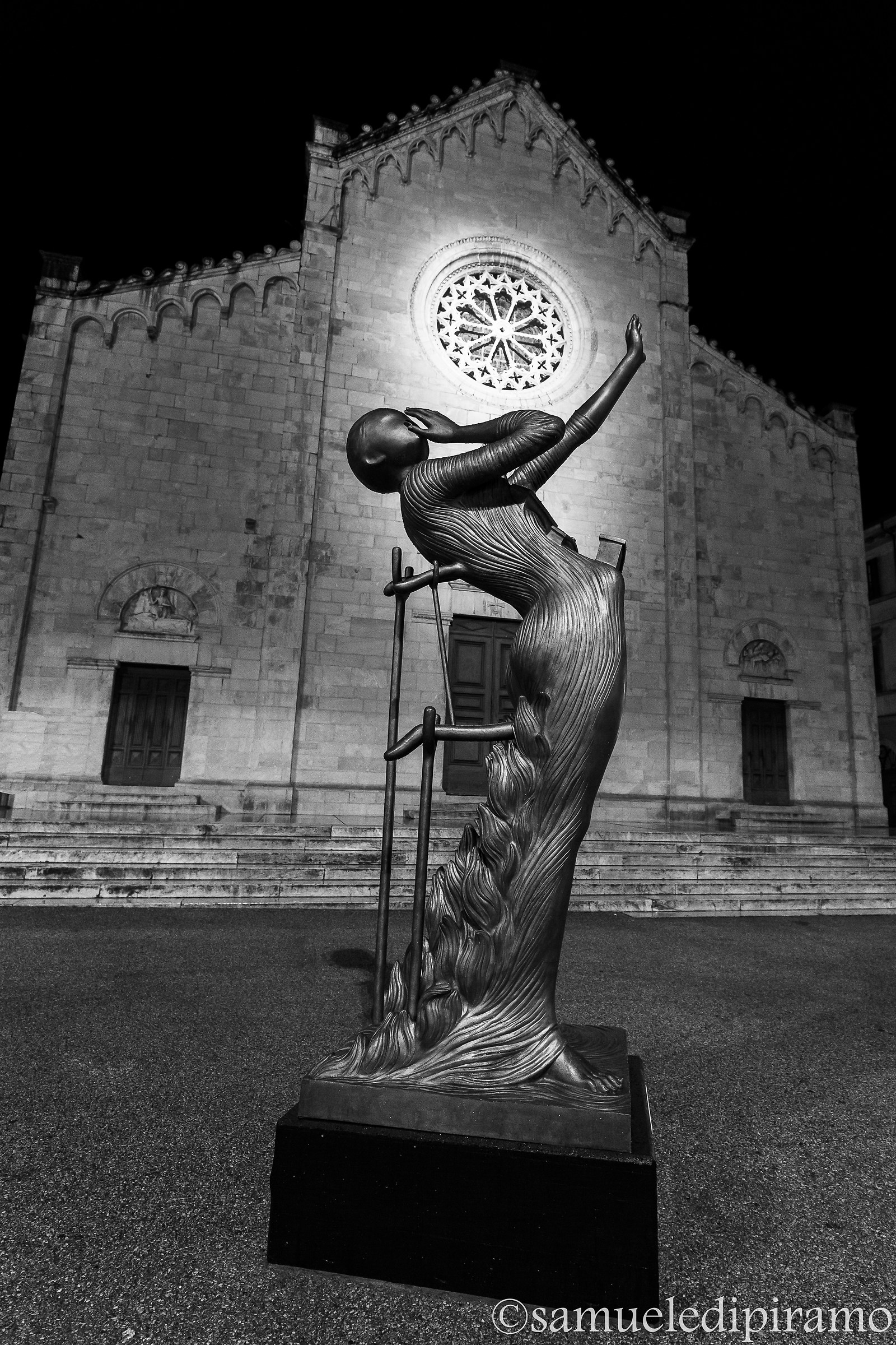 Pietrasanta by Night