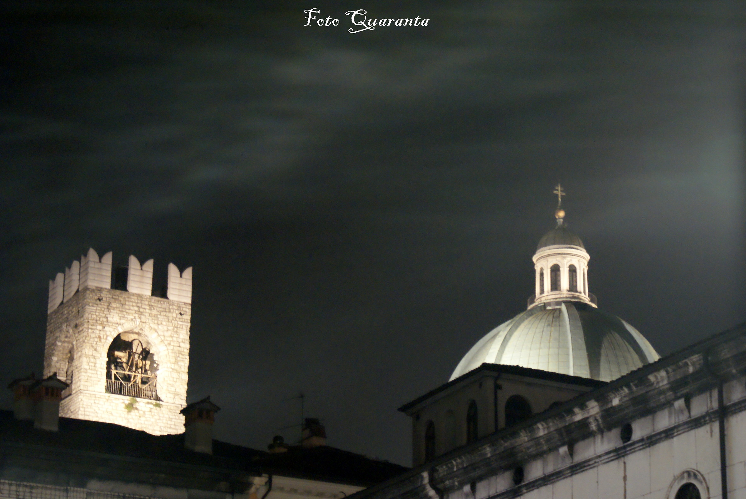 The Brescia cathedral at night
