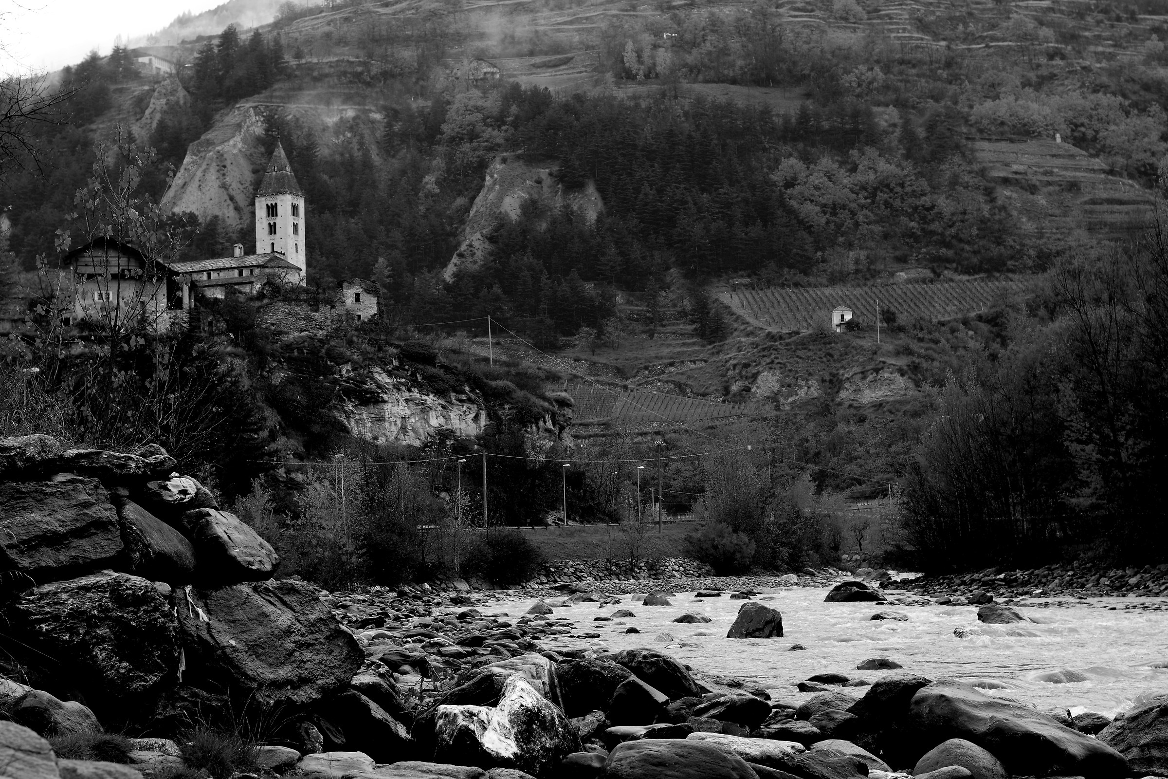 Sul fronte del fiume