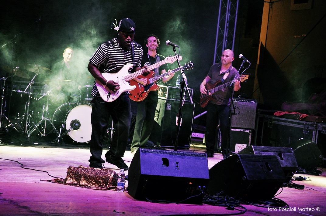 Eric "Guitar" Davis - Monte San Giovanni Campano (...