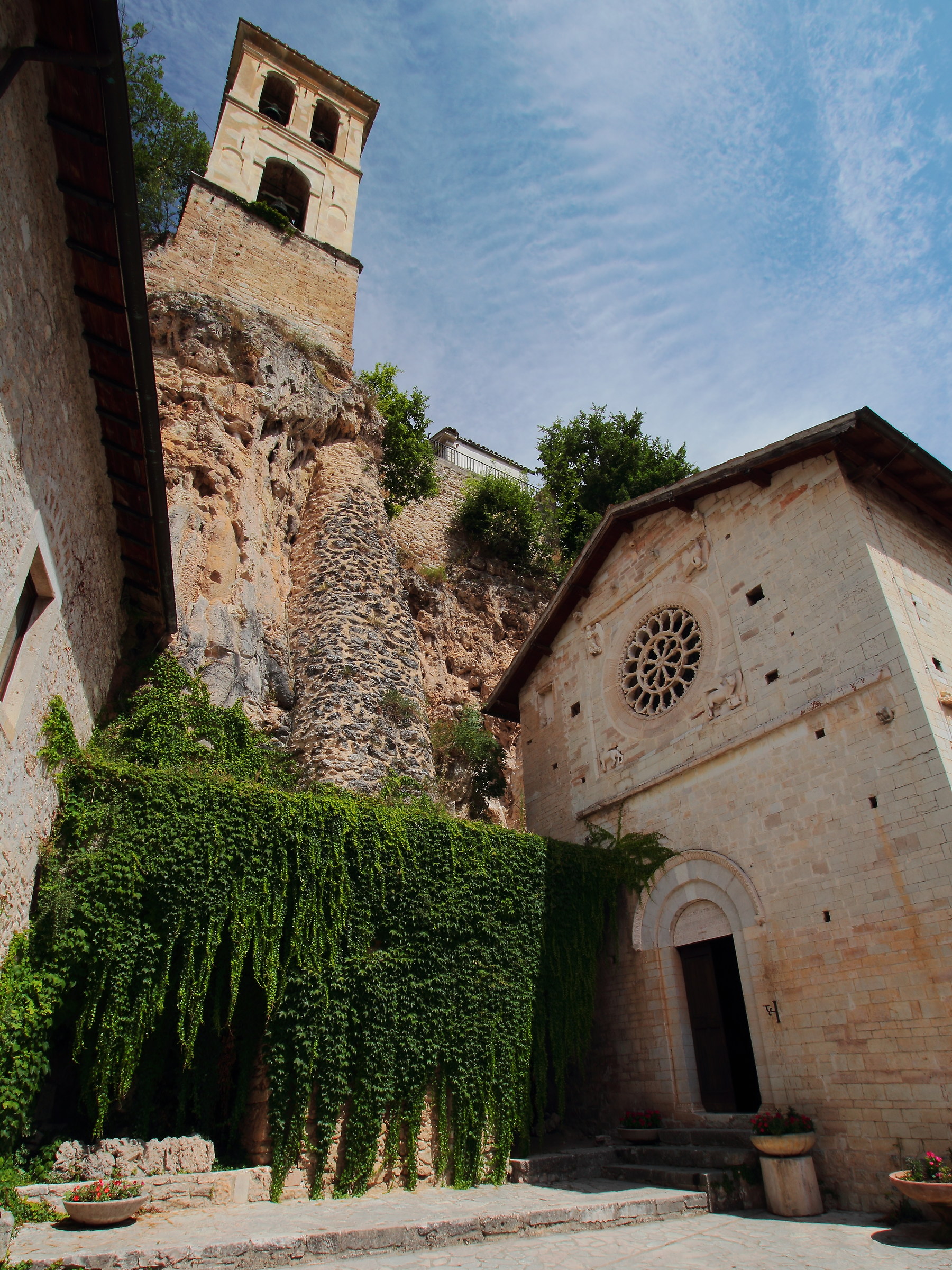 Sant'Eutizio prima del Disastro