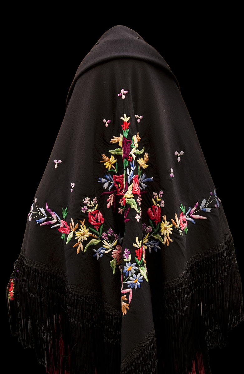 Ragazza sulla Traccas S. Efisio 2010