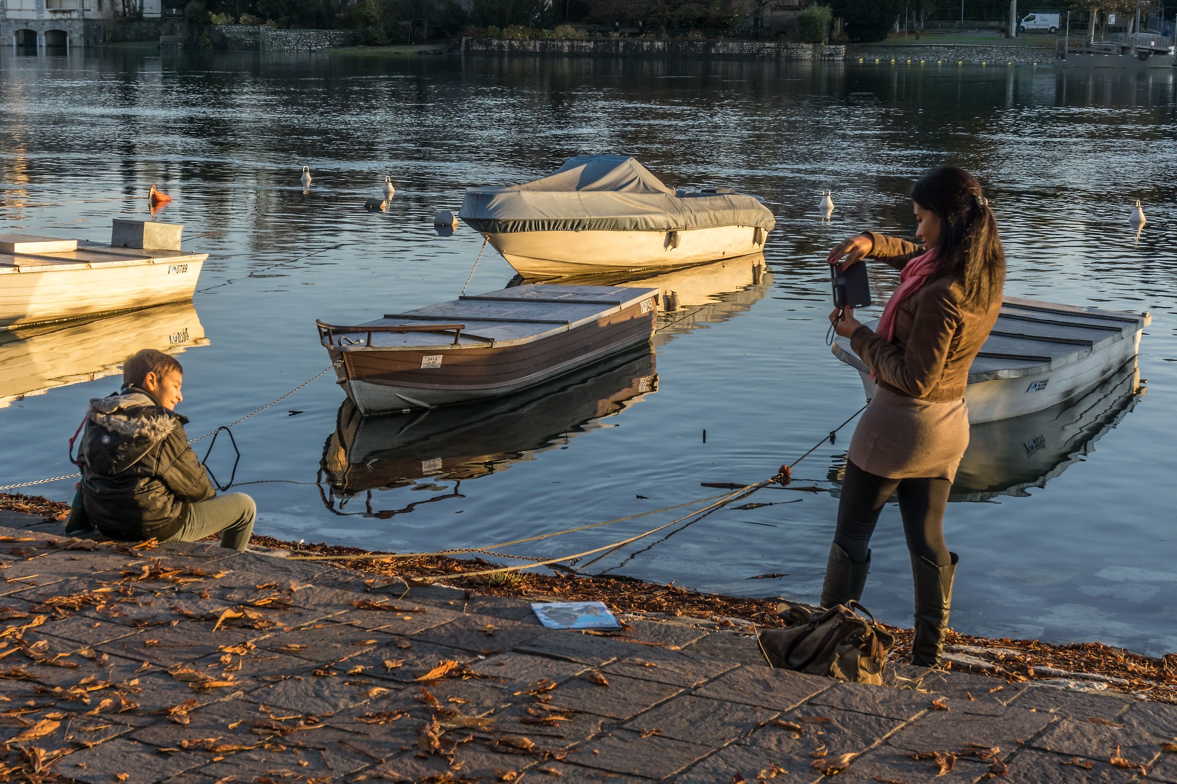 Saturday in late November - Photographer photographed