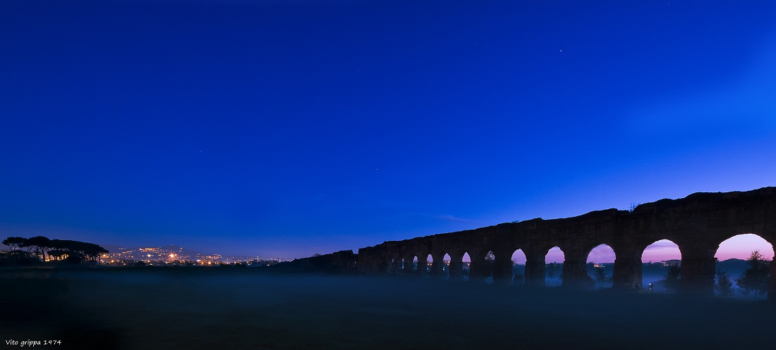 Nebbia sull'Acquedotto Romano