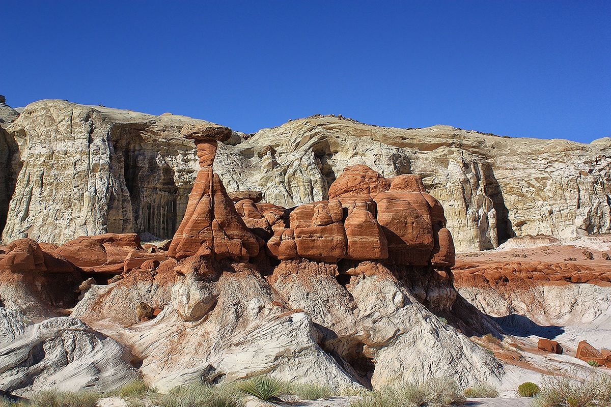 Toadstool Hoodoos - Paria Rimrocks - Utah