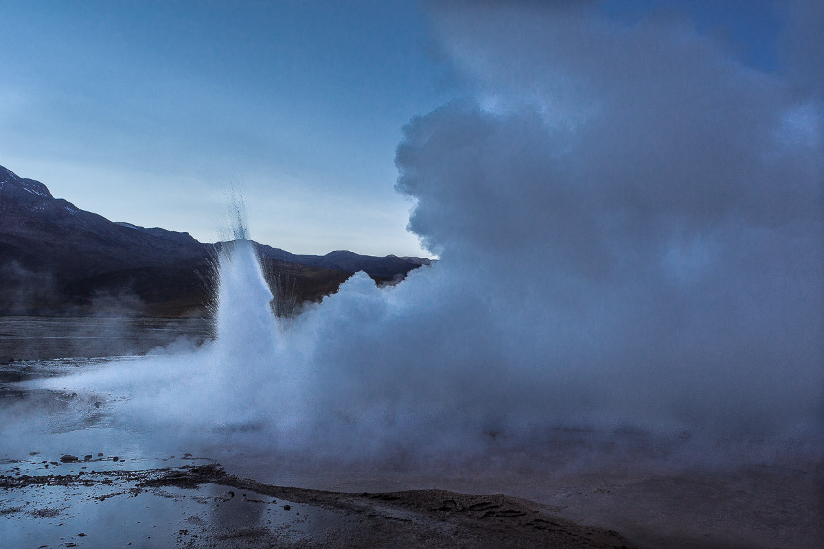 Dli spectacular geysers of Tatio.
