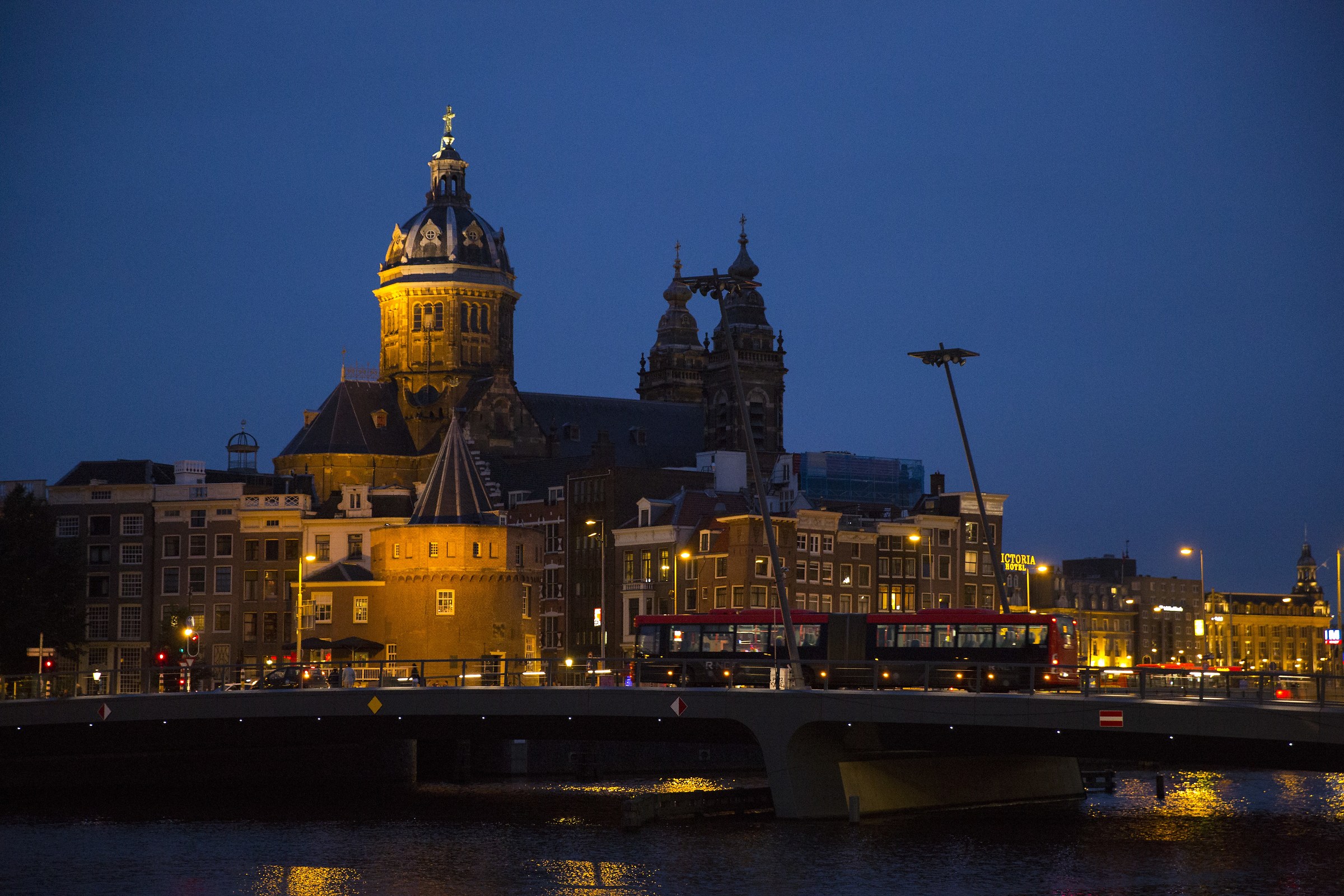 Amsterdam by night 4