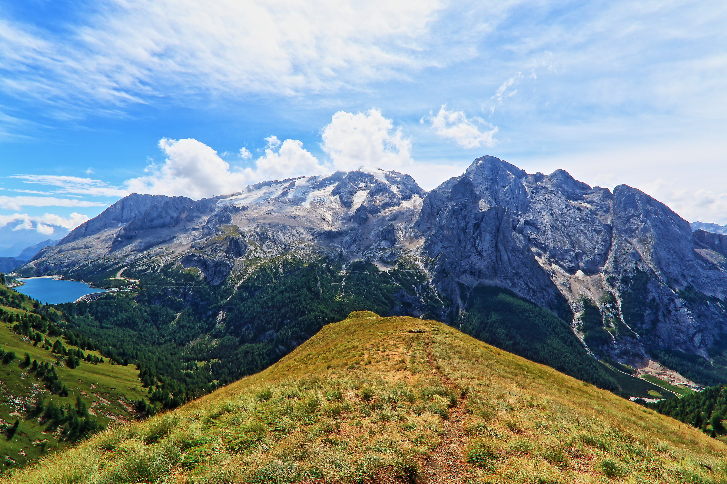 marmolada e lago fedaia