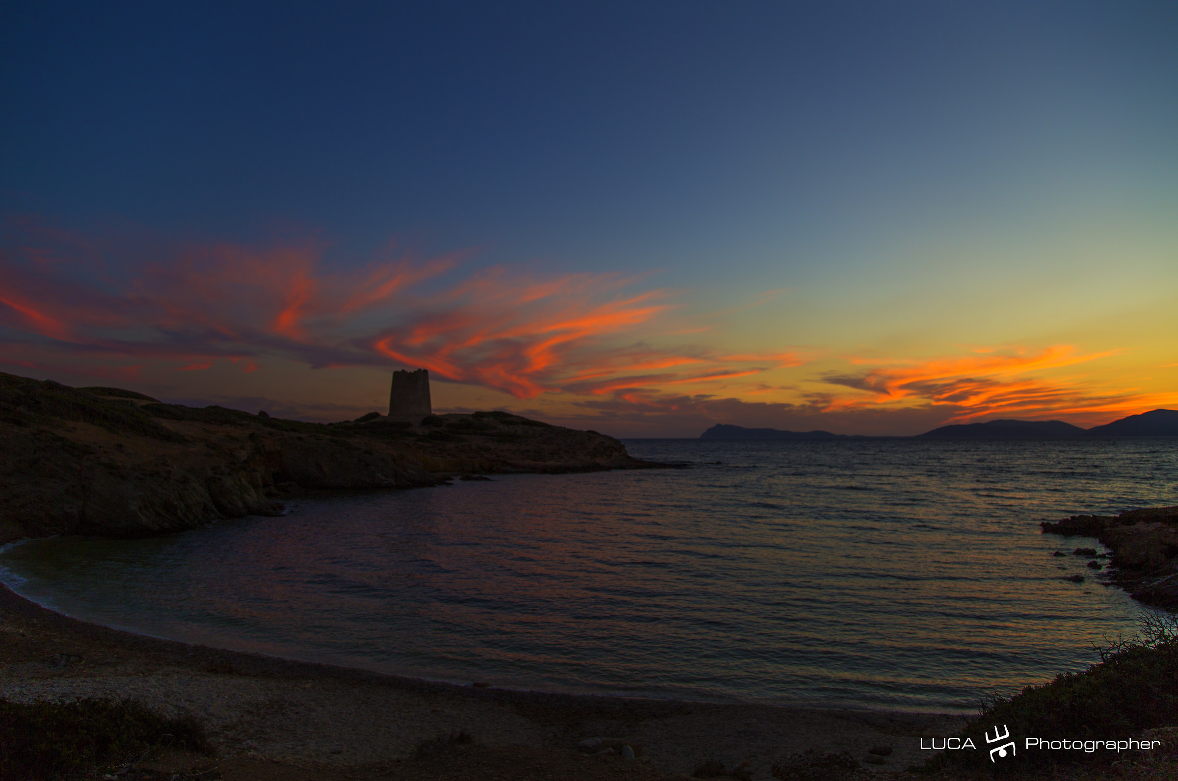 sunset Piscinnì tower